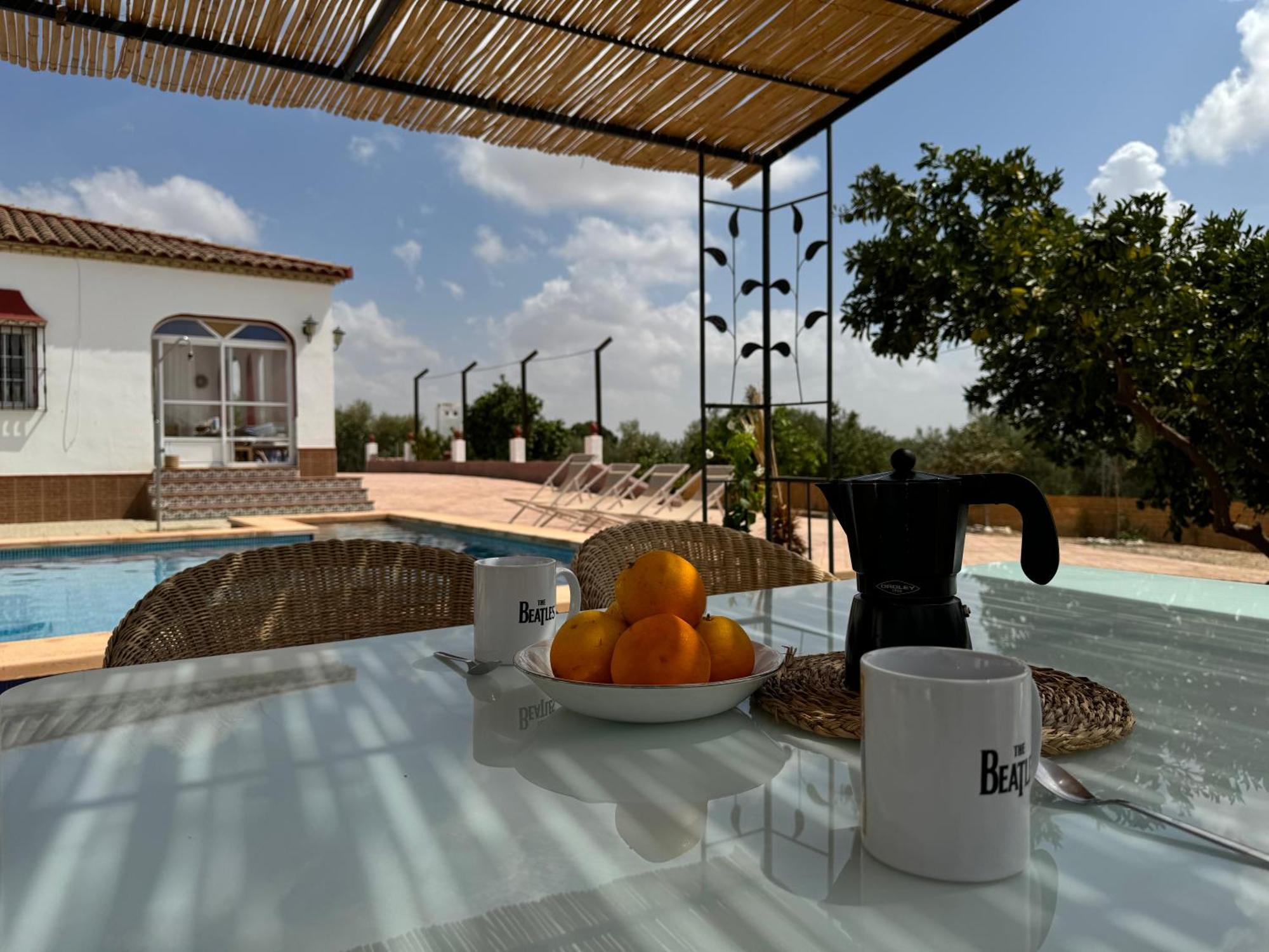Casa Con Piscina Privada Hébergement de vacances *